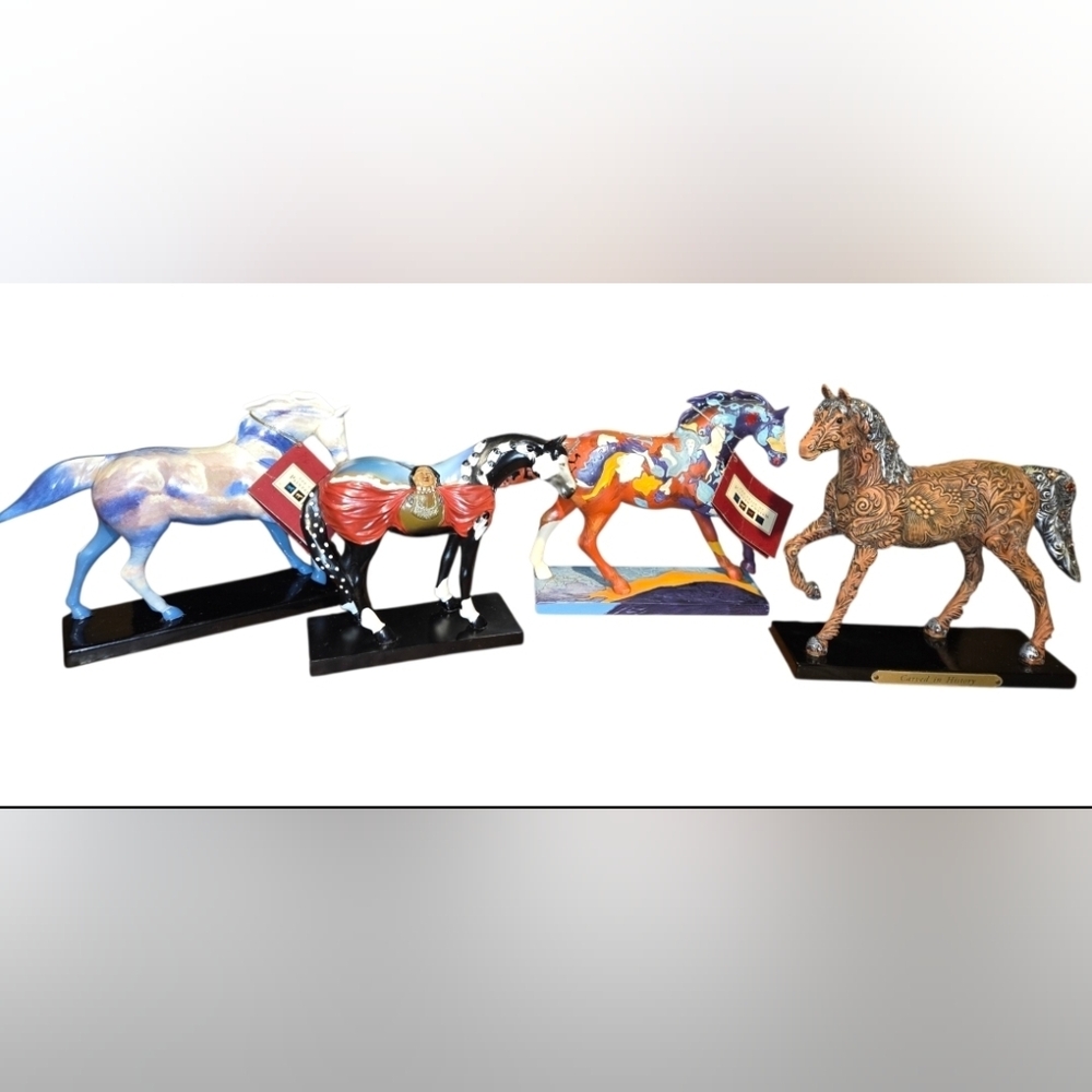 Set Of 4 Retired "The Trail Of Painted Ponies" Figurines